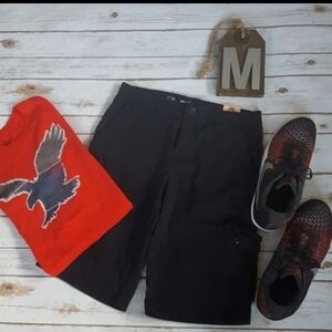 Urban Pipeline pinstripe cargo shorts NWT